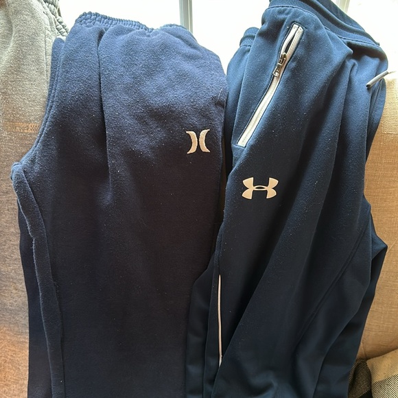 Boys size Large Used great condition about a size 12/ 14 since washed often - Picture 5 of 12